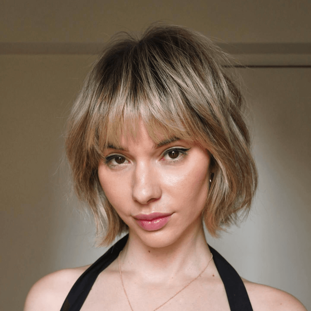 Shaggy Blonde Bob hairstyle