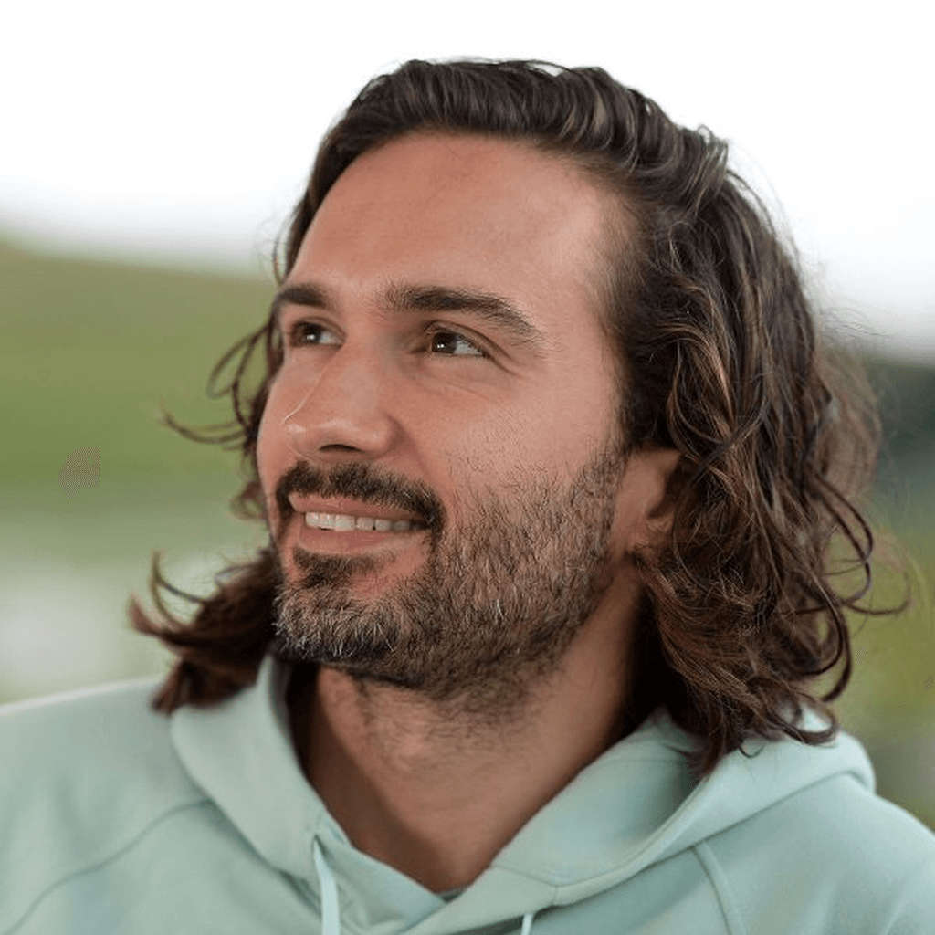 Curly Shoulder-Length Waves hairstyle