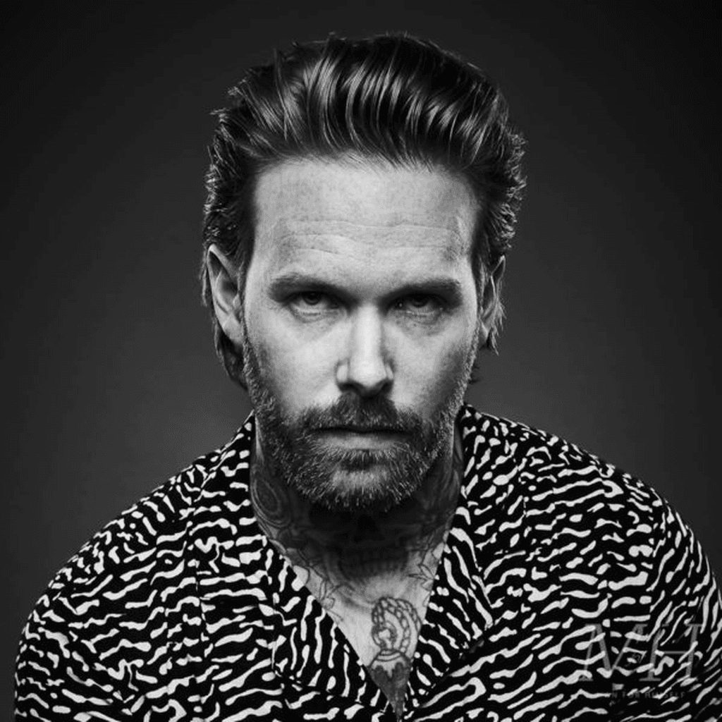 Textured Brush Back hairstyle