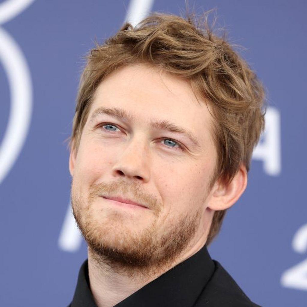 Tousled Texture Crop hairstyle