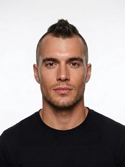 Mohawk, a cut that makes the cheekbones look wider