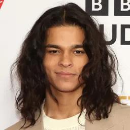 Long Wavy Center Part